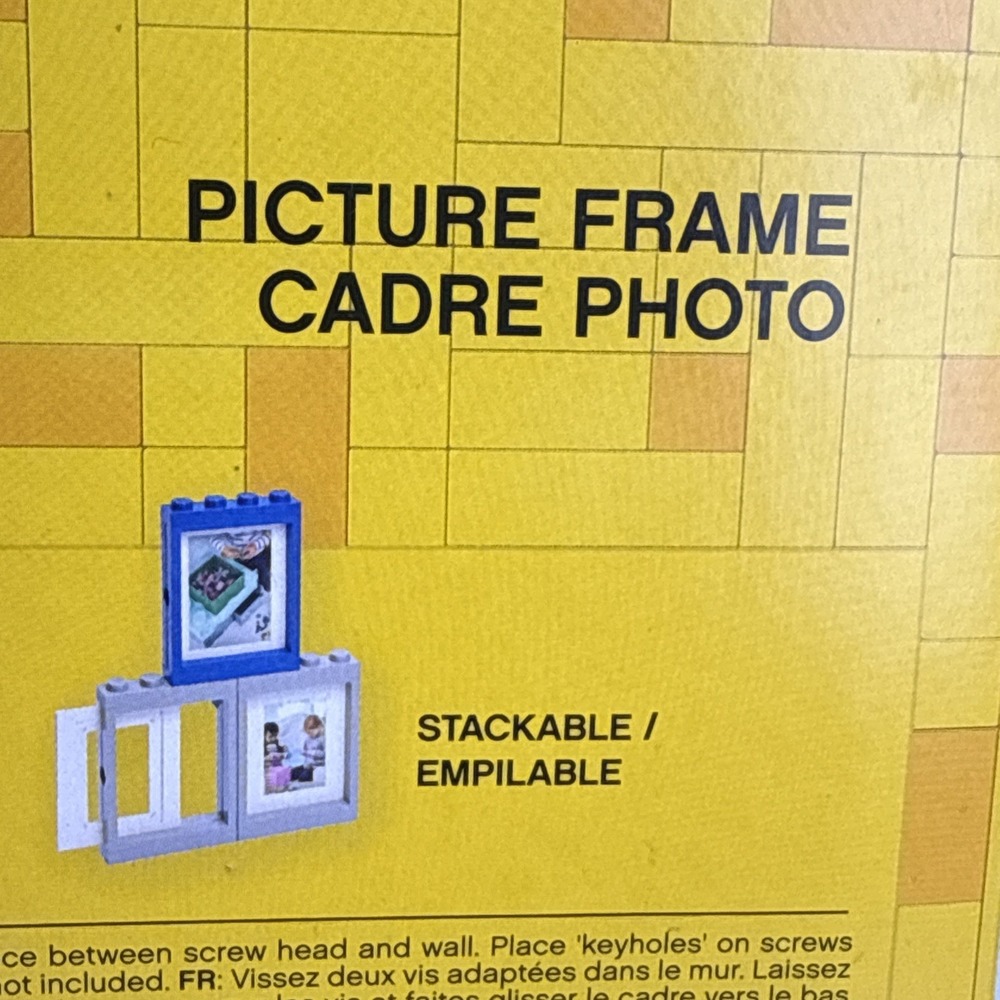 LEGO Classic Blue Picture Frame #4113 with Matting‎ - NEW Fits 5" X 7" Photos - Picture 9 of 9